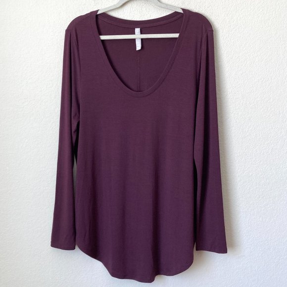 Athleta Tops - Athleta XL Cloudlight Stratus Super Soft Modal Blend Stretchy Top